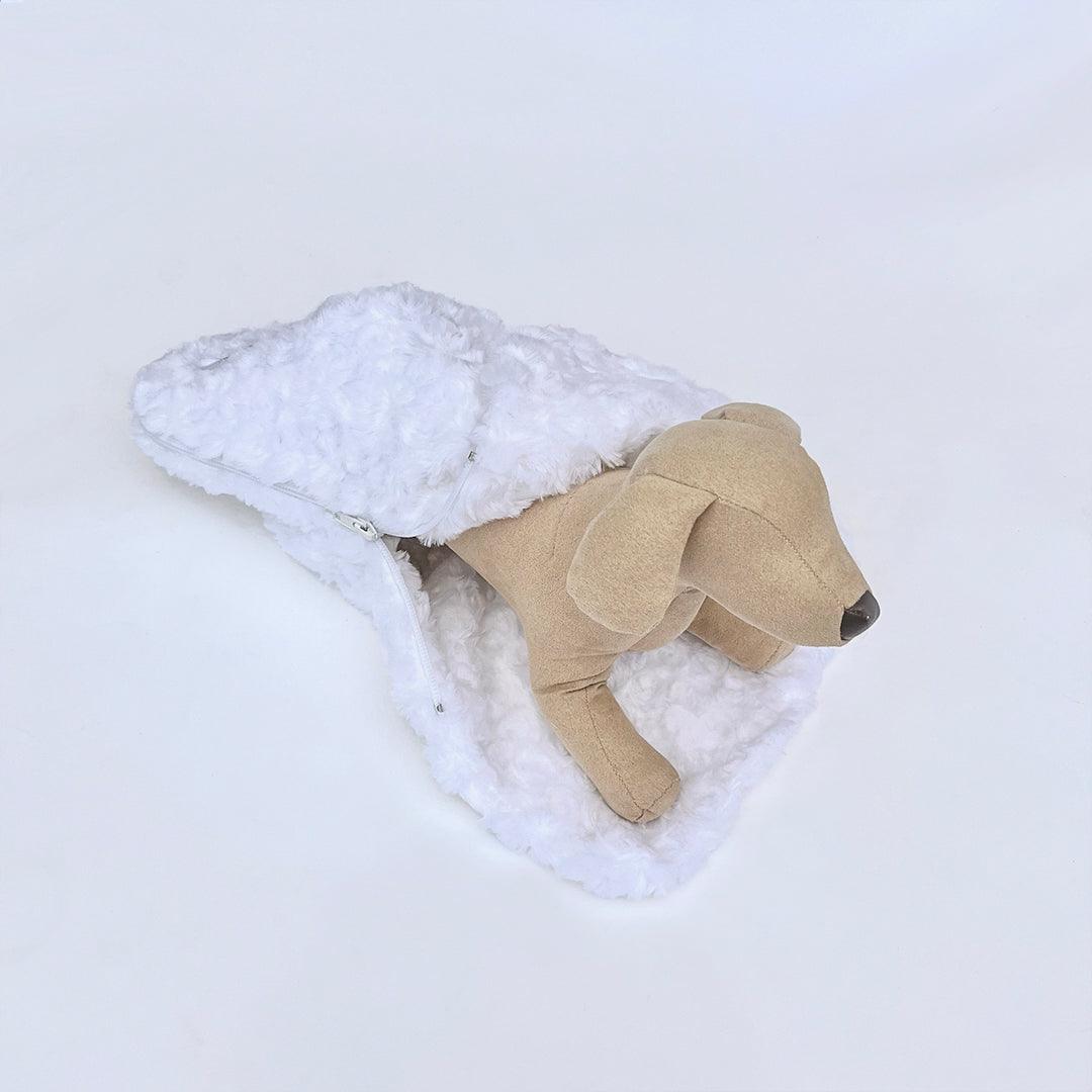 Velvety-soft plush sleeping bag for small dogs White - Pooch La La