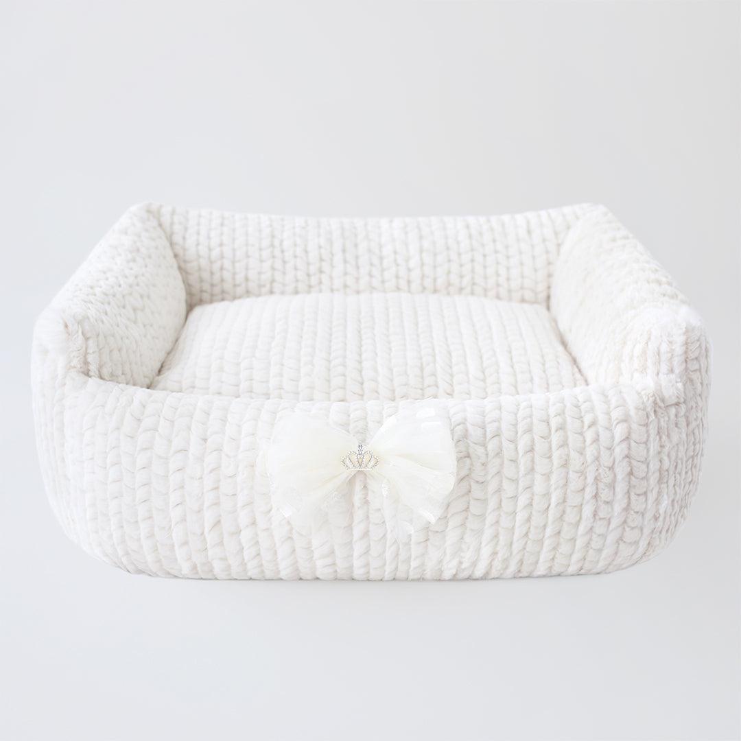 Easy to wash luxurious, soft-cuddle Dolce dog bed Ivory - Pooch La La